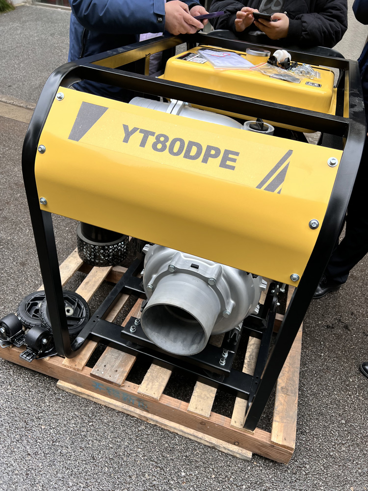 8寸移動式柴油機自吸泵伊藤動力YT80DPE