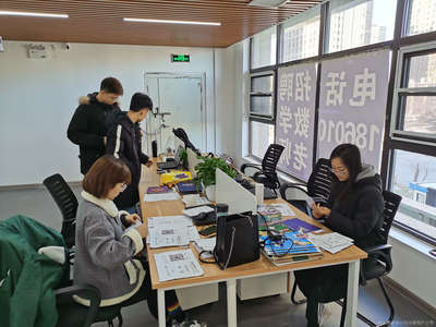 盛世倫教育信息咨詢 引領(lǐng)教育規(guī)劃，助力學(xué)業(yè)成就